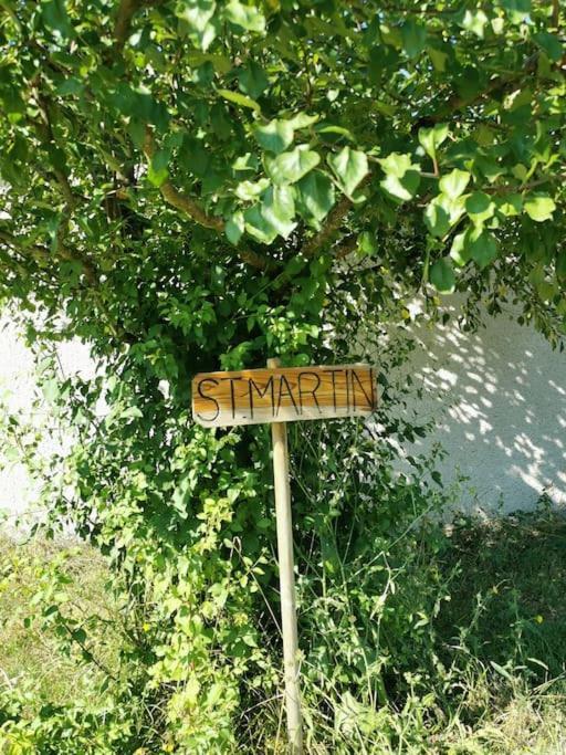 Apartamento Charmant Studio Avec Jardin A La Campagne Sur Le Chemin De Saint Jacques De Compostelle Lauzerte Exterior foto